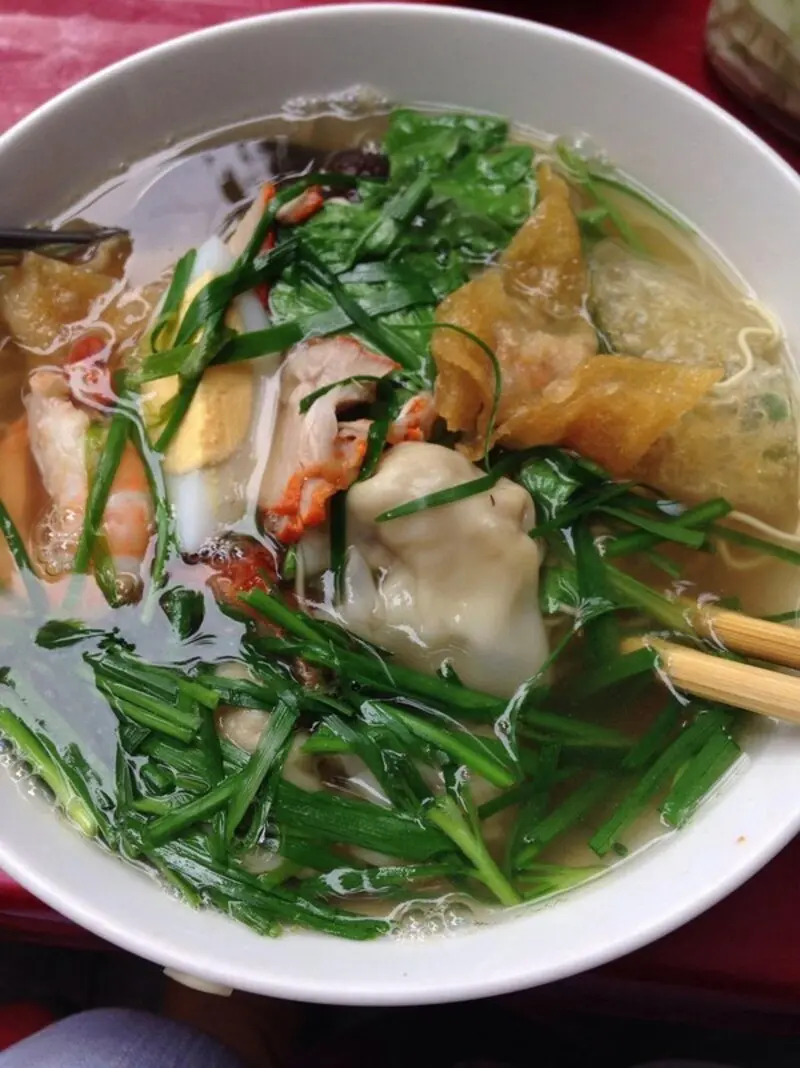 Top 11 qu&aacute;n m&igrave; vằn thắn H&agrave; Nội đậm đ&agrave; hương vị thơm lừng g&oacute;c phố 7