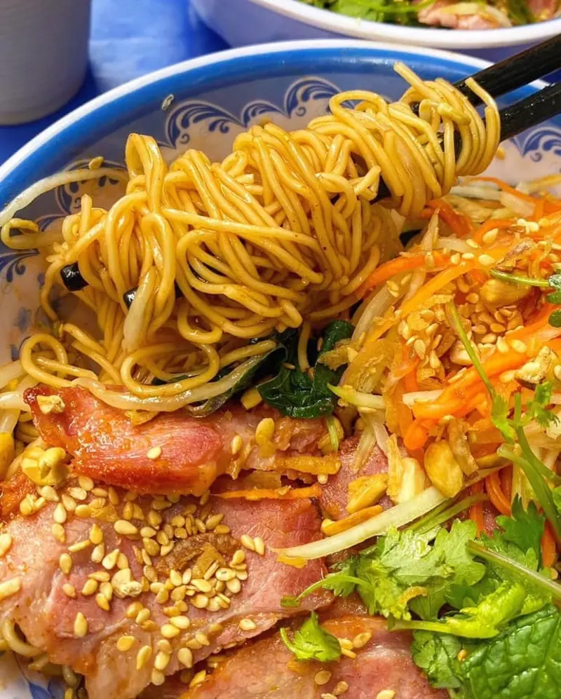 Top 11 qu&aacute;n m&igrave; vằn thắn H&agrave; Nội đậm đ&agrave; hương vị thơm lừng g&oacute;c phố 8