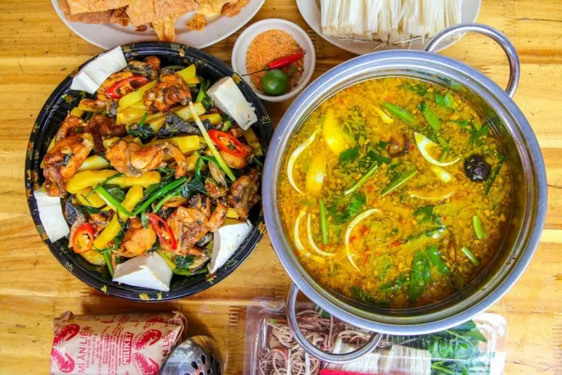 Top 12 qu&aacute;n lẩu ếch ngon H&agrave; Nội kh&aacute;ch đ&ocirc;ng nườm nượp 6