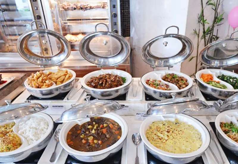 Top 13 qu&aacute;n ăn mở xuy&ecirc;n Tết 2026 tại H&agrave; Nội si&ecirc;u chất lượng 9