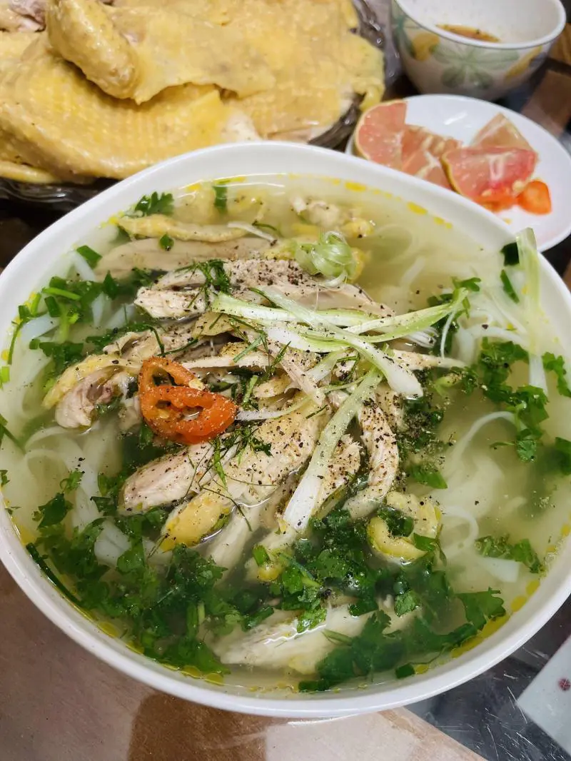 Top 15 qu&aacute;n phở g&agrave; ngon H&agrave; Nội l&agrave;m bao người m&ecirc; mẩn 6