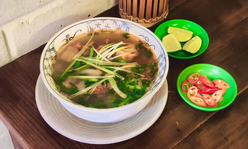 Top 15 qu&aacute;n phở g&agrave; ngon H&agrave; Nội l&agrave;m bao người m&ecirc; mẩn 8