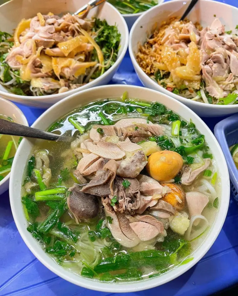 Top 15 qu&aacute;n phở g&agrave; ngon H&agrave; Nội l&agrave;m bao người m&ecirc; mẩn 4