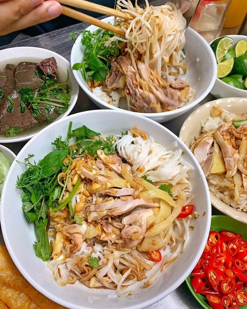 Top 15 qu&aacute;n phở g&agrave; ngon H&agrave; Nội l&agrave;m bao người m&ecirc; mẩn 13
