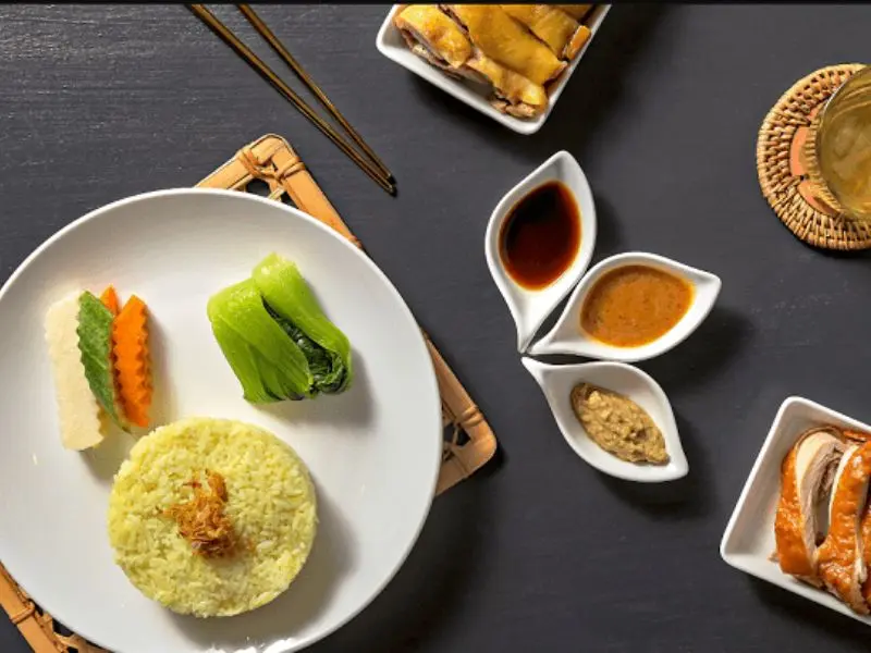 Top 6 qu&aacute;n cơm g&agrave; Hải Nam nổi tiếng nhất H&agrave; Nội 4