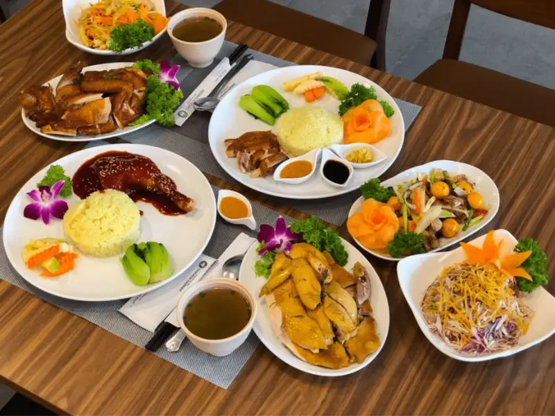 Top 6 qu&aacute;n cơm g&agrave; Hải Nam nổi tiếng nhất H&agrave; Nội 8