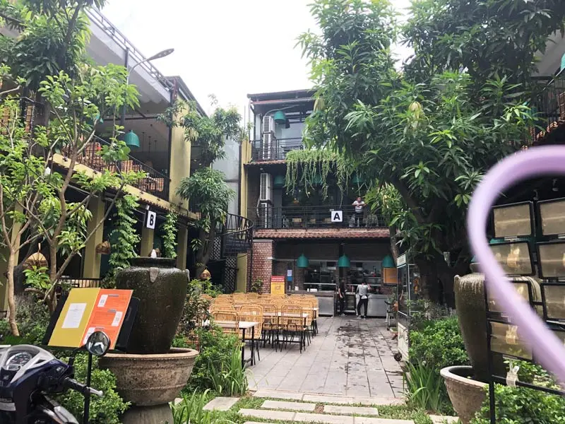 Top 9 qu&aacute;n nhậu H&agrave; Nội để bạn tha hồ lai rai c&ugrave;ng bạn b&egrave; 7