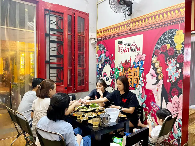 Top 9 qu&aacute;n nhậu H&agrave; Nội để bạn tha hồ lai rai c&ugrave;ng bạn b&egrave; 10
