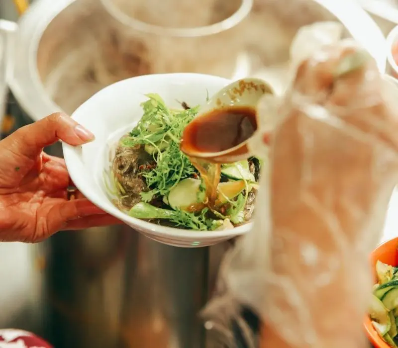 Miến Lươn Chân Cầm Hà Nội: Hơi ấm phố cổ trong từng sợi miến