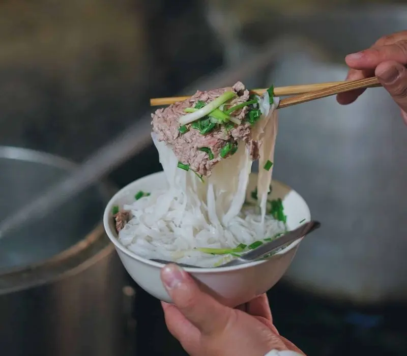 Phở Thìn Bờ Hồ nơi người Hà Nội tìm về để hoài niệm