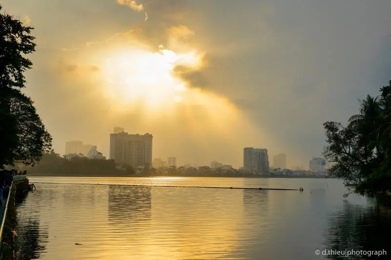 Bức tranh Ho&agrave;ng h&ocirc;n Hồ T&acirc;y tuyệt sắc những ng&agrave;y cuối thu 7