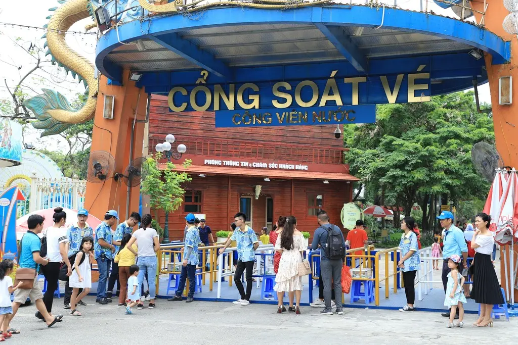 C&ocirc;ng vi&ecirc;n nước Hồ T&acirc;y: Kinh nghiệm vui chơi v&agrave; gi&aacute; v&eacute; mới nhất 5
