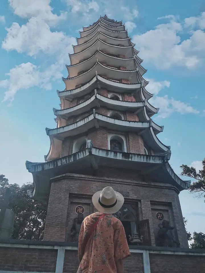 Du lịch Ba V&igrave; n&agrave;o c&oacute; kh&oacute; với trọn bộ &ldquo;b&iacute; k&iacute;p&rdquo; si&ecirc;u xịn dưới đ&acirc;y 17