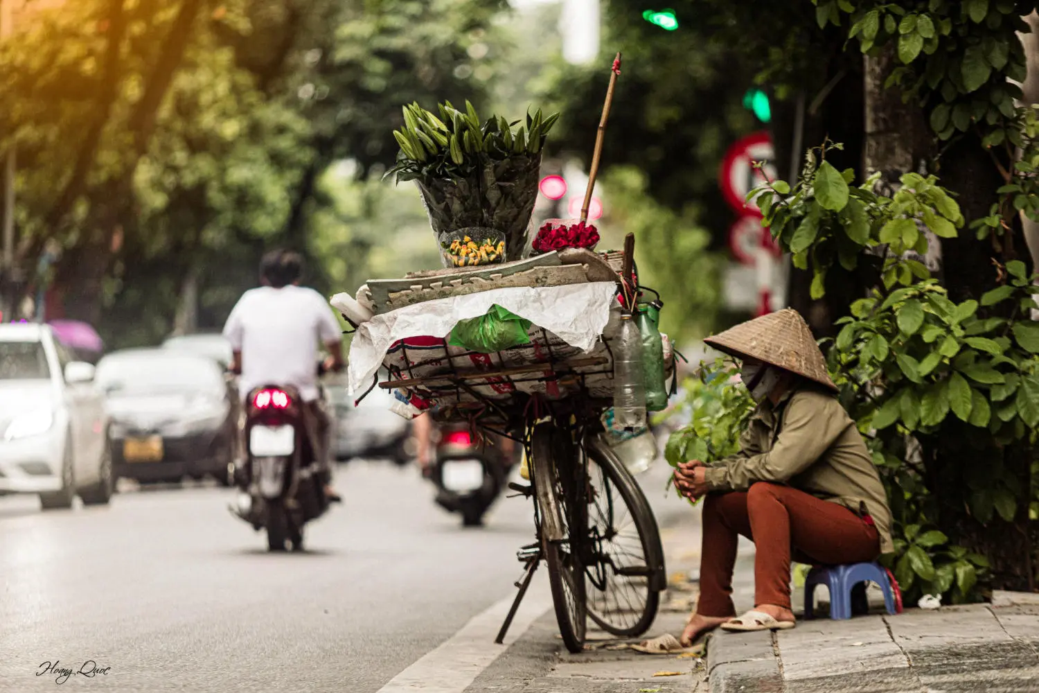 H&ograve;a v&agrave;o Nhịp sống H&agrave; Nội một buổi chiều mưa 6