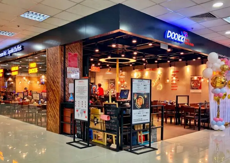 Khu đ&ocirc; thị Royal City H&agrave; Nội: Th&agrave;nh phố thu nhỏ đa dạng trải nghiệm 8