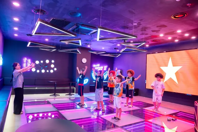 KidZania T&acirc;y Hồ: Thi&ecirc;n đường giải tr&iacute; học tập cho b&eacute; kh&aacute;m ph&aacute; 12