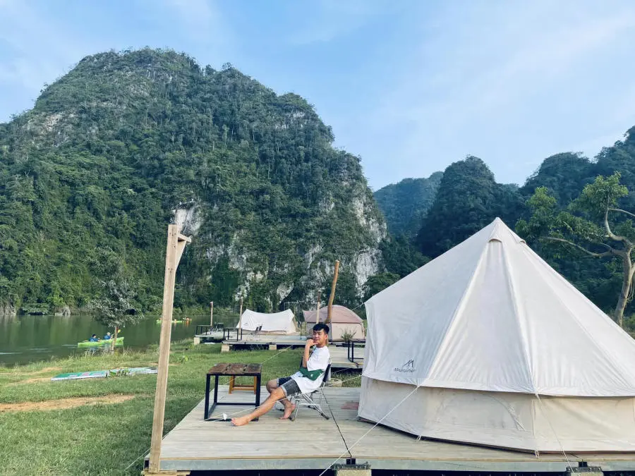 Một ng&agrave;y Kh&aacute;m ph&aacute; Hữu Li&ecirc;n đầy th&uacute; vị c&ugrave;ng Trang Valentino 3