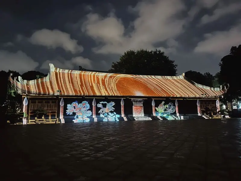Tour đ&ecirc;m Văn Miếu Quốc Tử Gi&aacute;m, kh&aacute;m ph&aacute; di t&iacute;ch theo c&aacute;ch mới 10