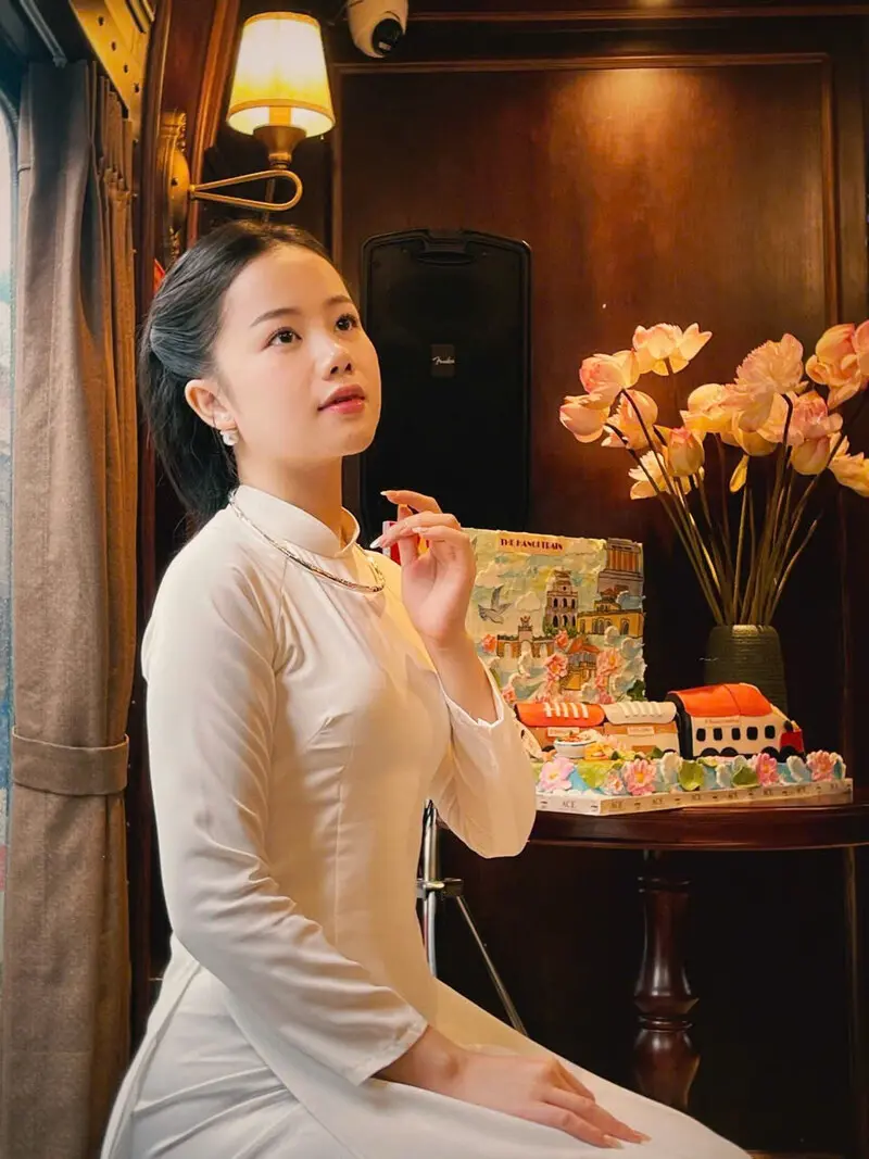 Trải nghiệm t&agrave;u H&agrave; Nội 5 cửa &ocirc;, một h&agrave;nh tr&igrave;nh văn h&oacute;a đặc sắc 8