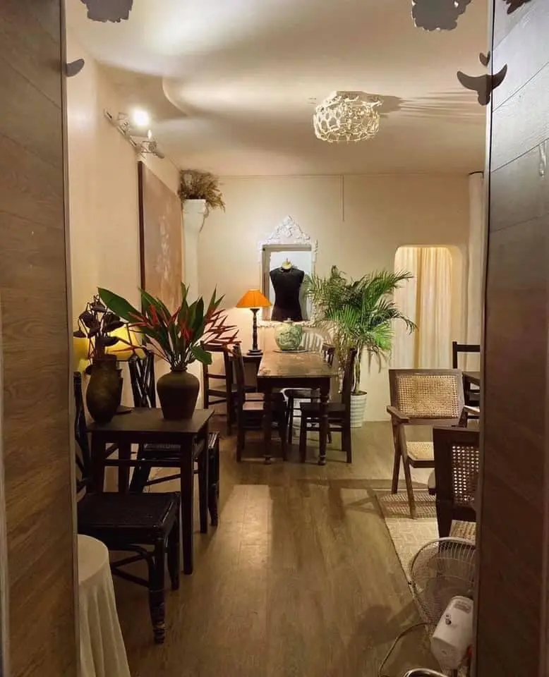 Vừa muốn xem tarot, vừa muốn uống cafe gh&eacute; đến qu&aacute;n cafe H&agrave; Nội n&agrave;y ngay 3