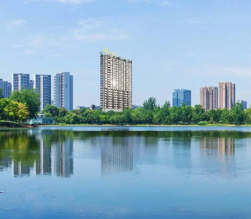 Hồ Mễ Trì: Không gian xanh yên bình giữa lòng Hà Nội