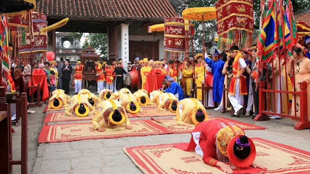 Gh&eacute; thăm đ&igrave;nh Đại Độ tham dự lễ hội V&otilde;ng La đặc sắc 5
