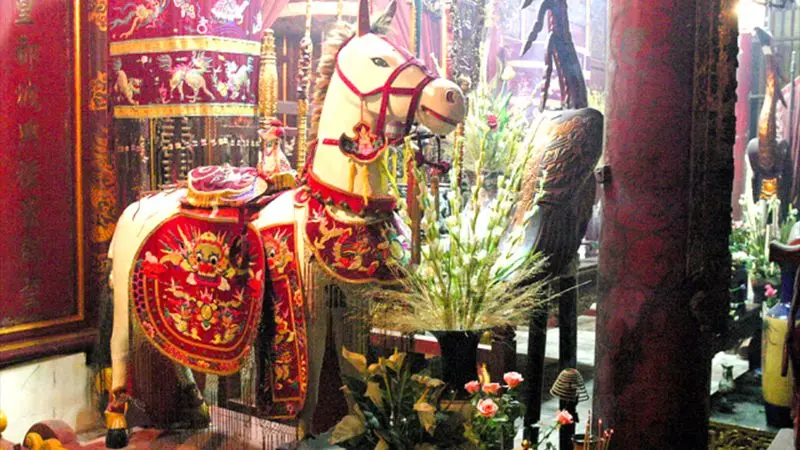 Lễ hội đền Bạch M&atilde; - Ng&ocirc;i đền trấn giữ ph&iacute;a Đ&ocirc;ng kinh th&agrave;nh Thăng Long 4