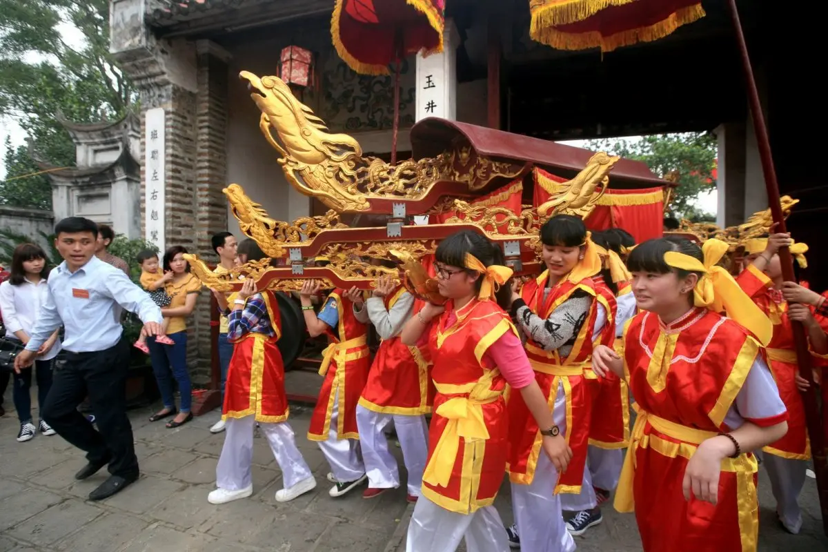 Lễ hội đền Cổ Loa - Lễ hội mang đậm gi&aacute; trị văn h&oacute;a d&acirc;n tộc 3