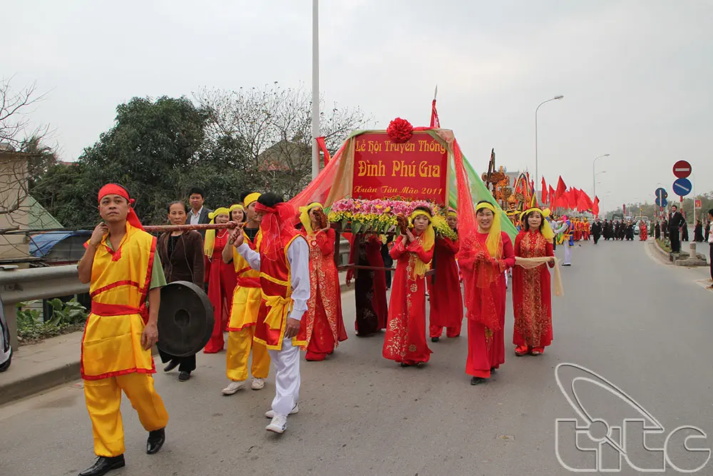 Lễ hội đ&igrave;nh Ph&uacute; Gia - N&eacute;t đặc sắc của Lễ hội truyền thống H&agrave; Nội 6