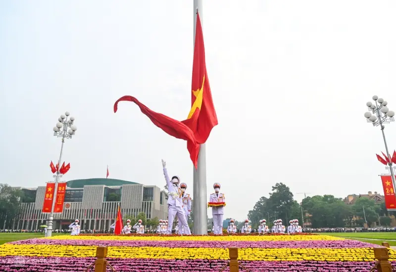 T&igrave;m hiểu lễ Thượng cờ: niềm tự h&agrave;o của d&acirc;n tộc Việt Nam 2