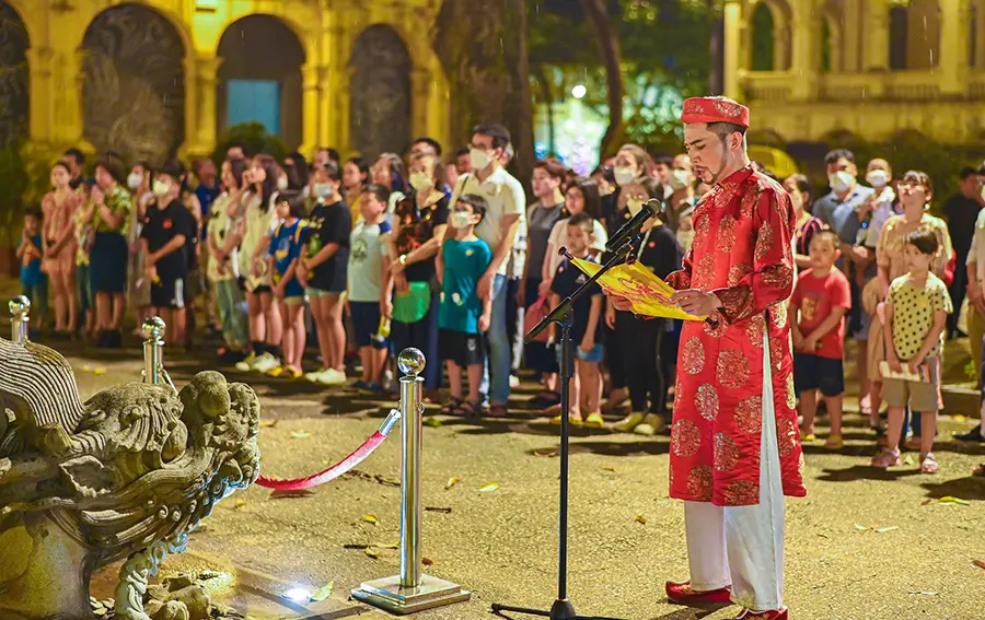 Tour đ&ecirc;m kh&aacute;m ph&aacute; Ho&agrave;ng Th&agrave;nh Thăng Long H&agrave; Nội t&igrave;m về cội nguồn lịch sử 8