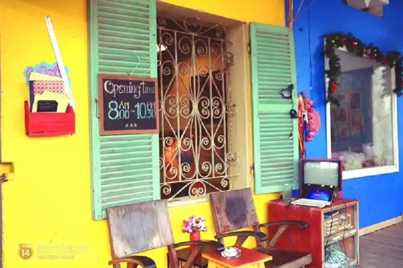 Area 21 Cafe trong khu tổ hợp cực chất tại Hải Ph&ograve;ng 9