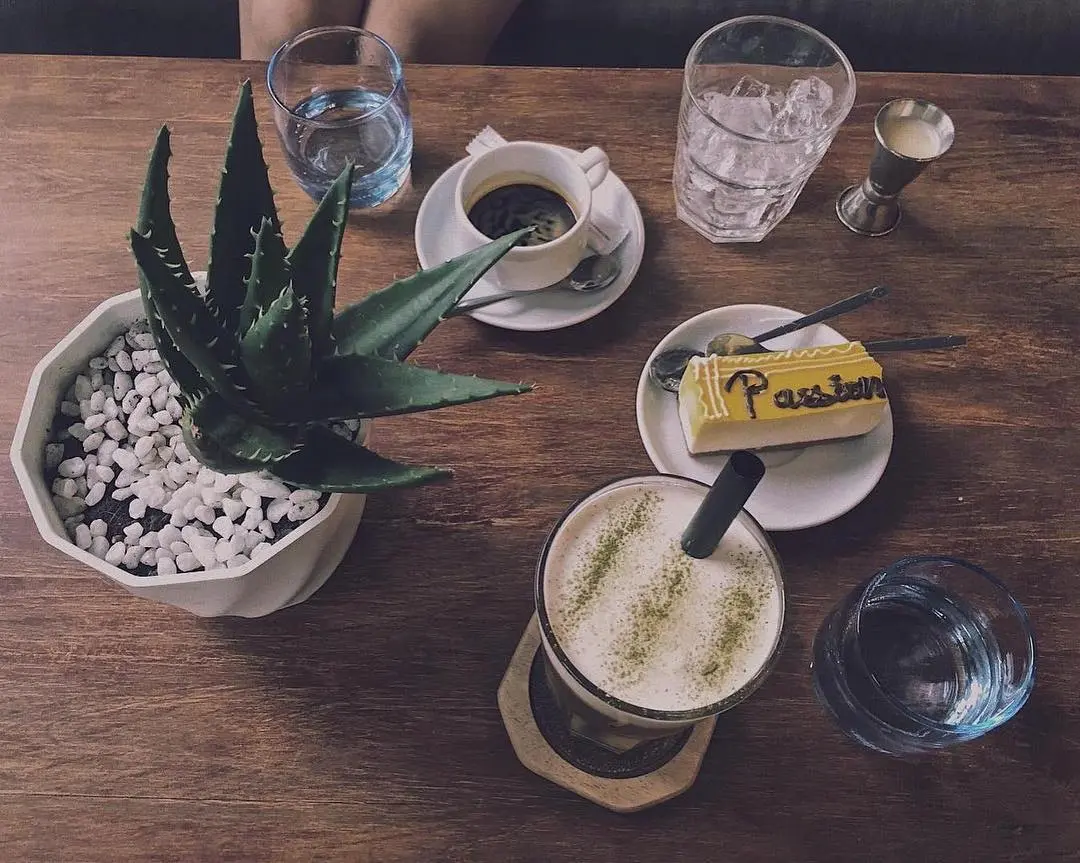 Cả v&ugrave;ng trời b&igrave;nh y&ecirc;n đến lạ tại Classe Coffee n Books 5
