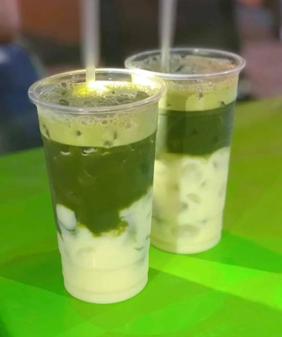 C&ugrave;ng MIA.vn ph&aacute; đảo ẩm thực tại Ăn vặt 102 Hải Ph&ograve;ng 3