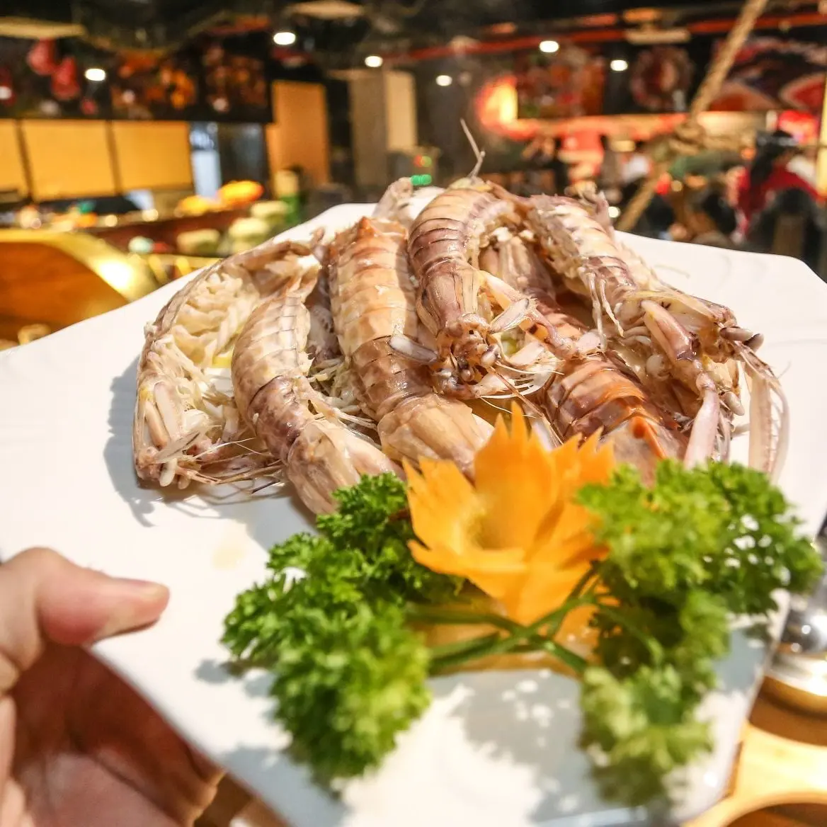Lạc lối tại thi&ecirc;n đường hải sản Ngư Trường Buffet Hải Sản Hải Ph&ograve;ng 11