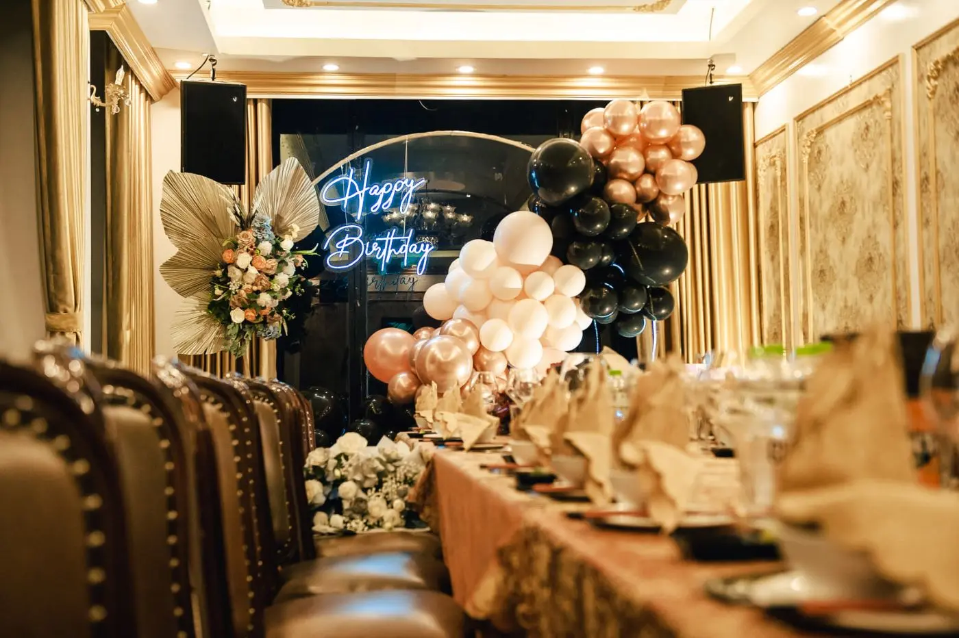 Lạc lối tại thi&ecirc;n đường hải sản Ngư Trường Buffet Hải Sản Hải Ph&ograve;ng 5