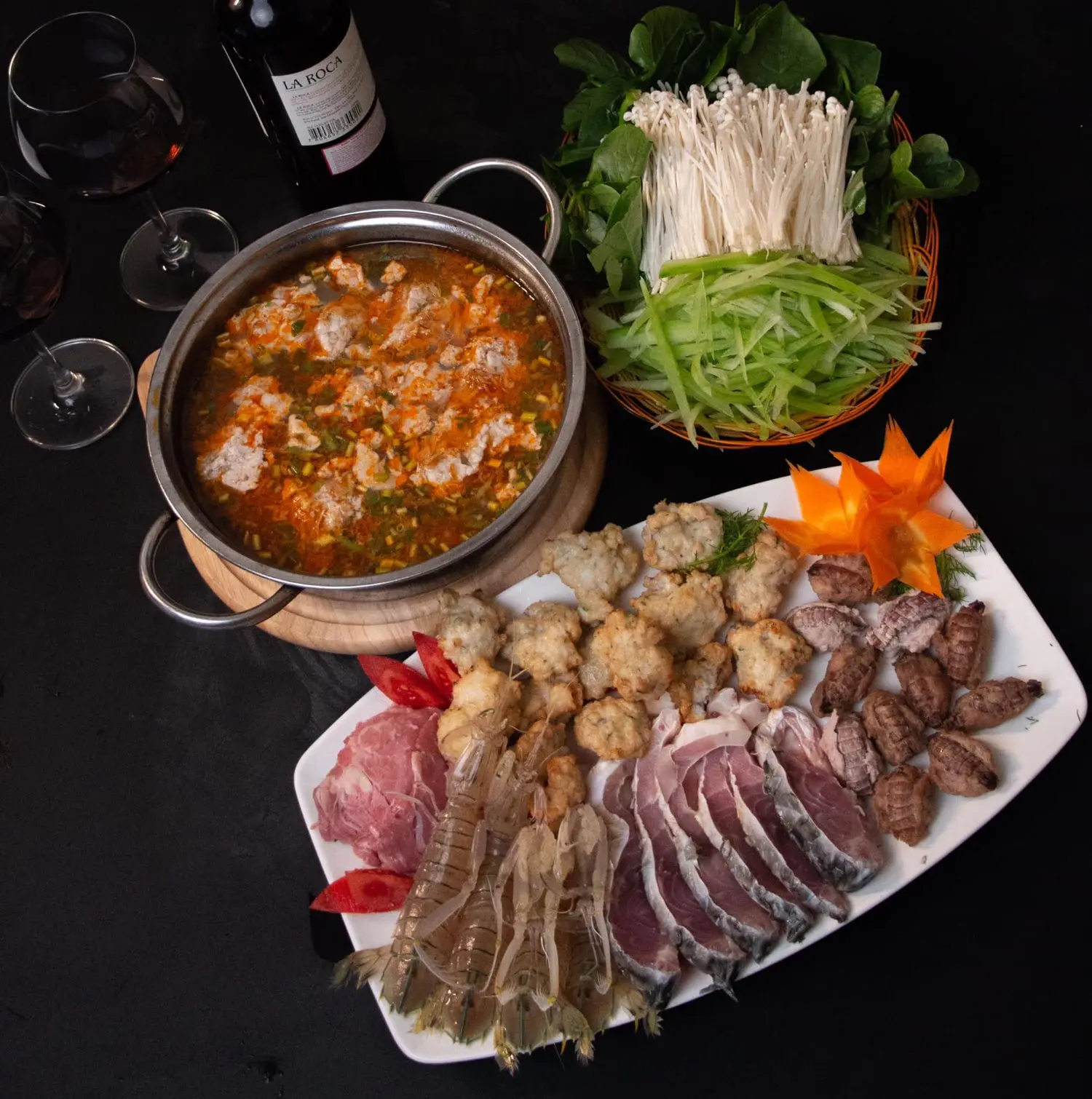 Lạc lối tại thi&ecirc;n đường hải sản Ngư Trường Buffet Hải Sản Hải Ph&ograve;ng 20