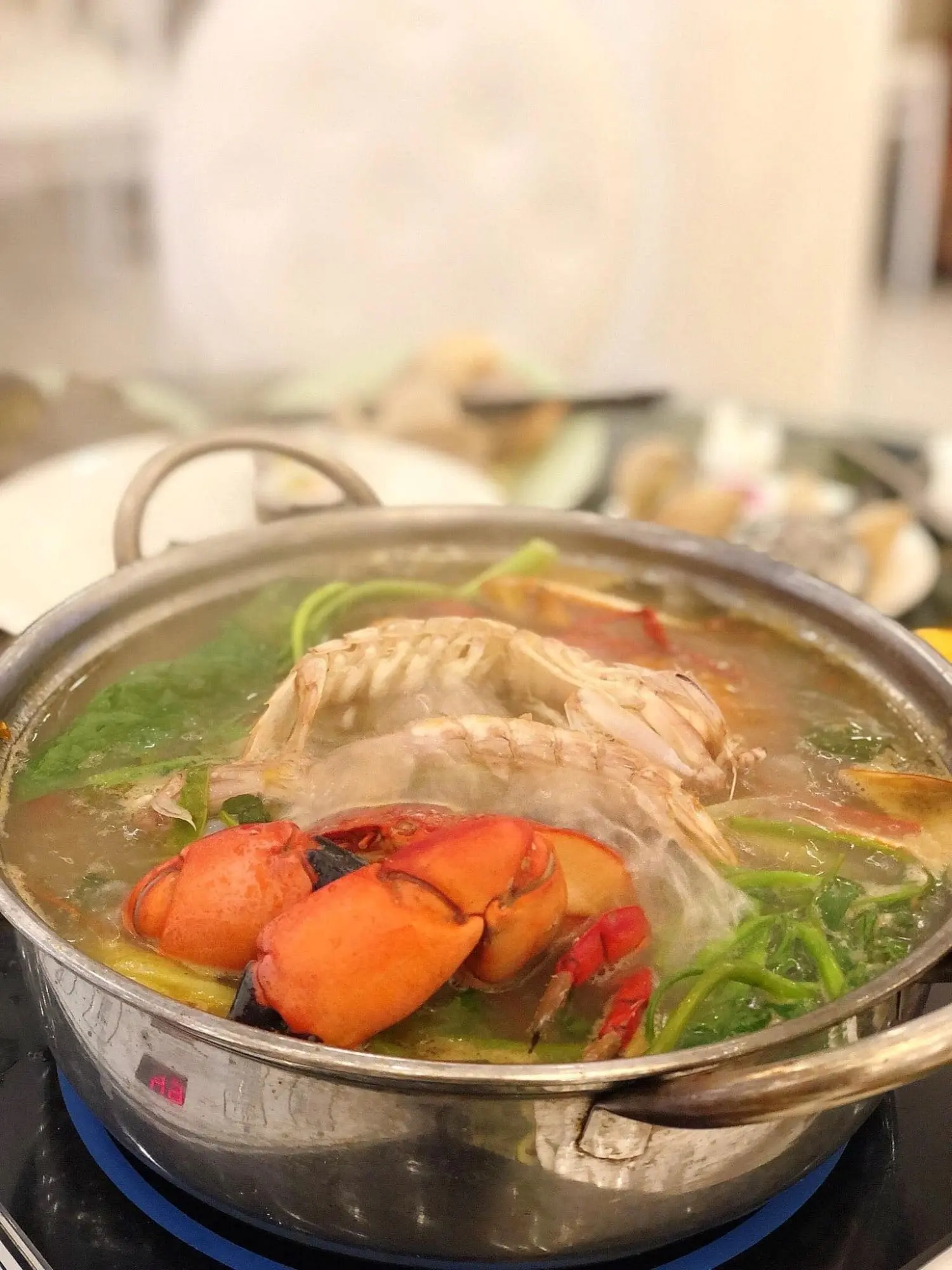 Lạc lối tại thi&ecirc;n đường hải sản Ngư Trường Buffet Hải Sản Hải Ph&ograve;ng 19