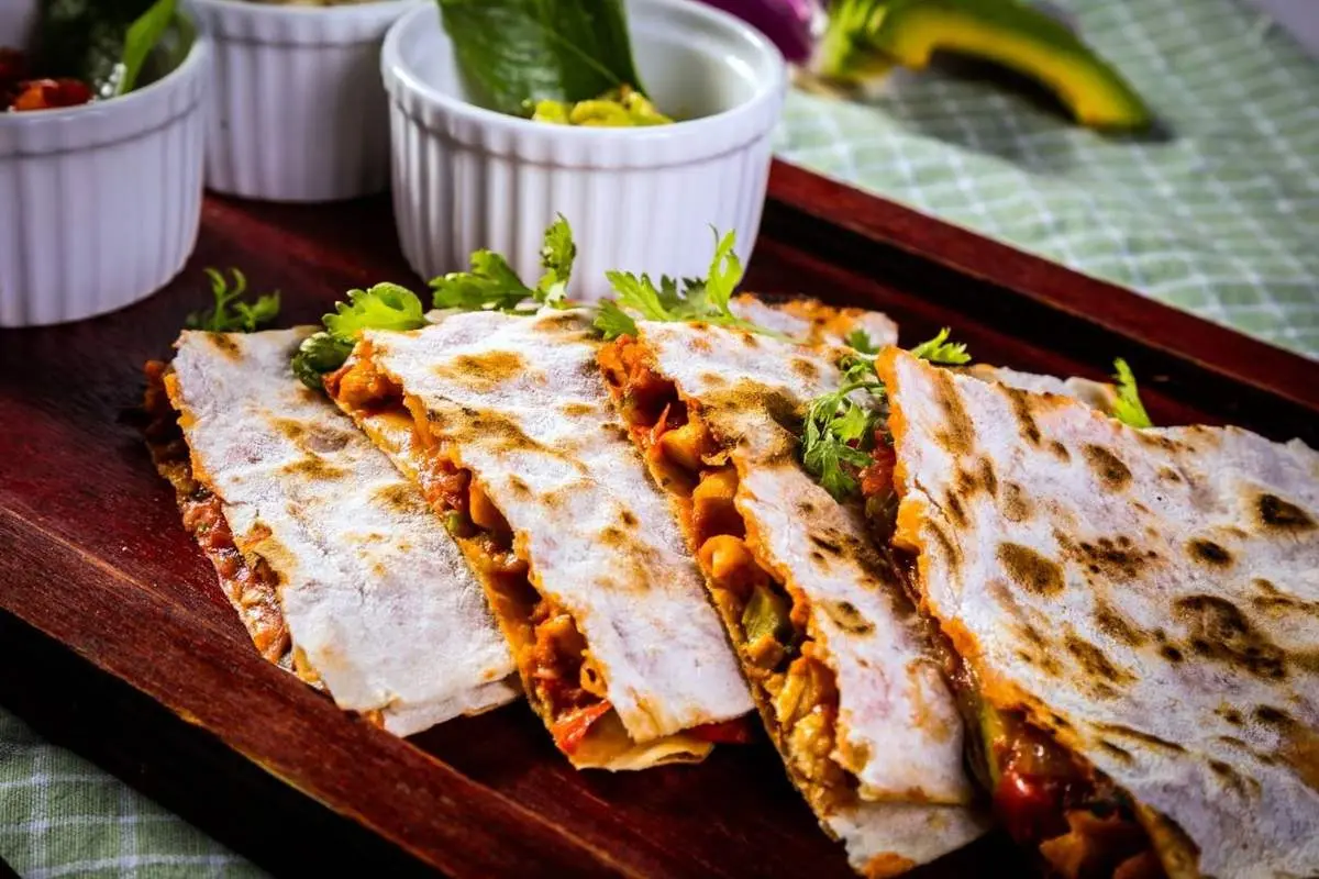 Lạc v&agrave;o ch&acirc;u &Acirc;u cổ điển tại Texgrill Restaurant Hải Ph&ograve;ng 16