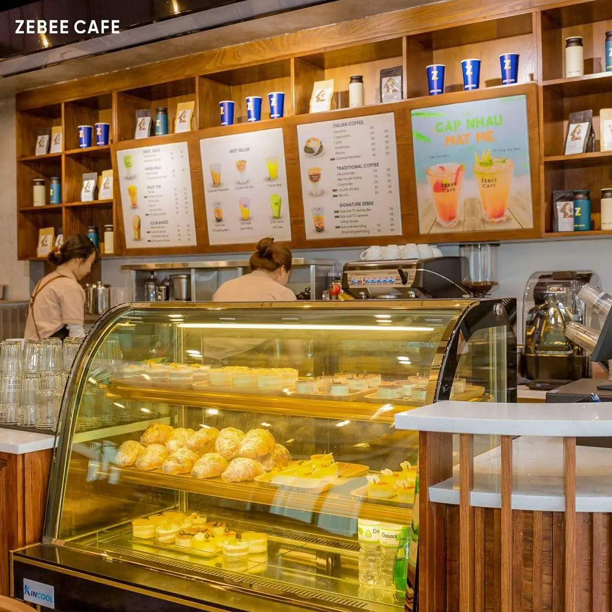 Sa v&agrave;o lưới t&igrave;nh của những thức uống tại Zebee Cafe Lạch Tray 10