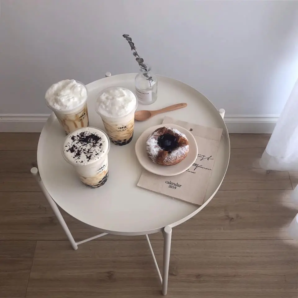 Sa v&agrave;o lưới t&igrave;nh của những thức uống tại Zebee Cafe Lạch Tray 7