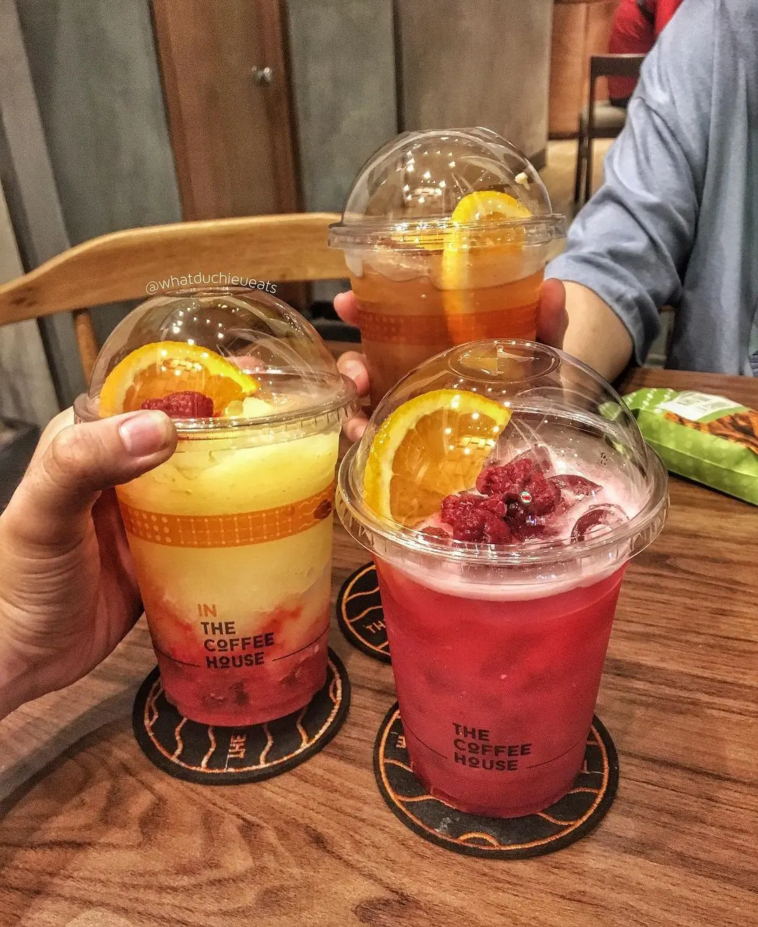 The Coffee House Cầu Đất, b&ocirc;ng sen trắng mọc giữa g&oacute;c ng&atilde; tư Lương Kh&aacute;nh Thiện 9