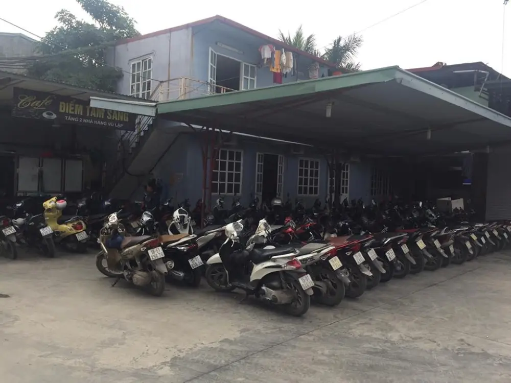Thưởng thức hơn chục loại hải sản bơi sống với Nh&agrave; h&agrave;ng Vũ Lập Hải Ph&ograve;ng 7