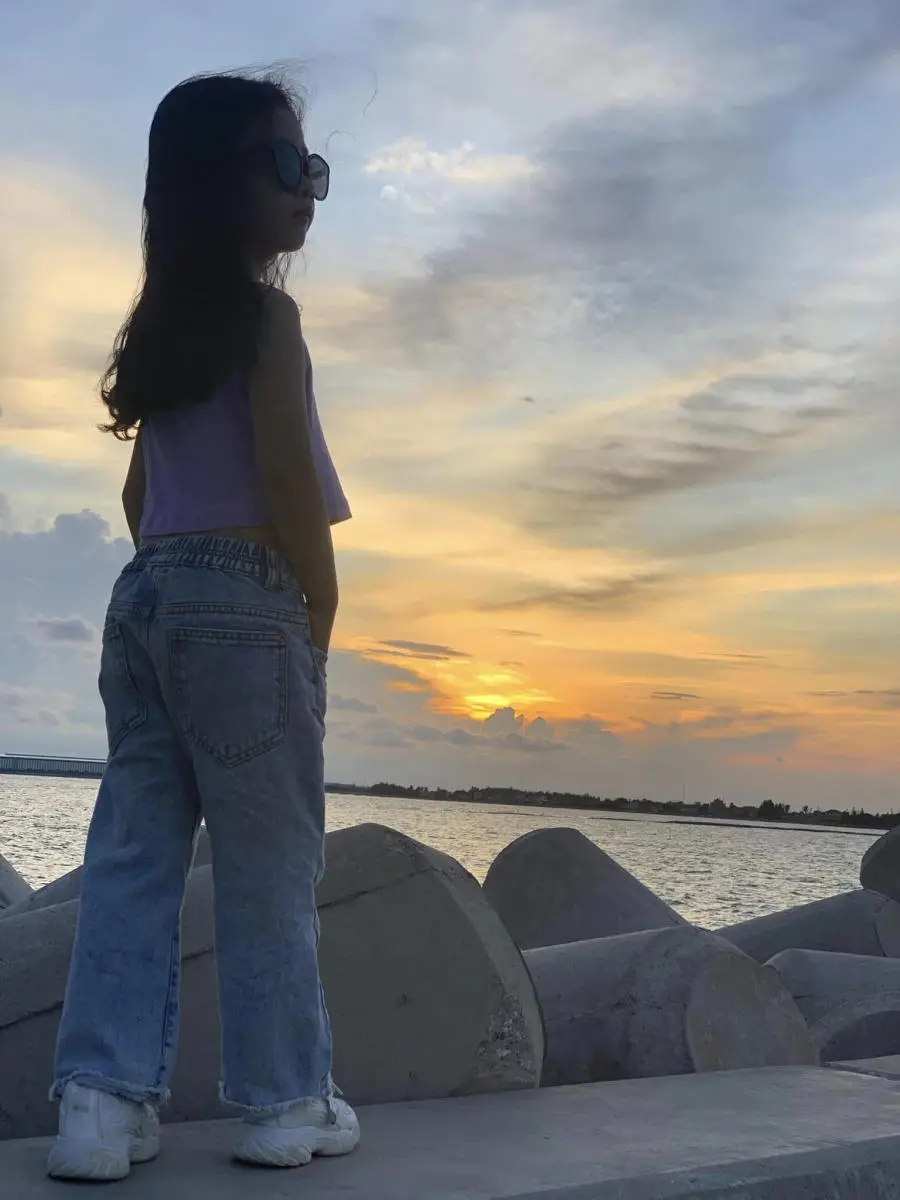 Đến Bờ đ&ecirc; chắn s&oacute;ng C&aacute;t Hải trốn phố thị n&aacute;o nhiệt v&agrave;o cuối tuần 5