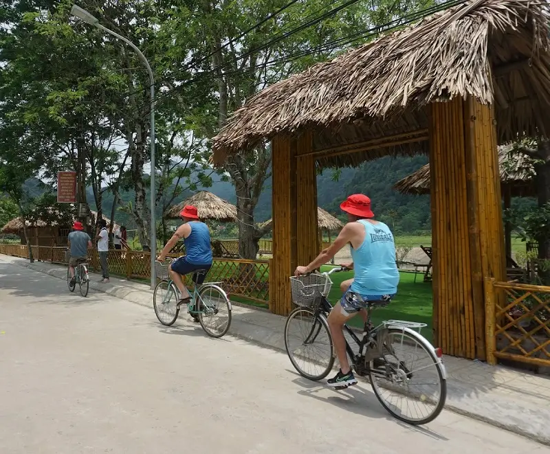 Kh&aacute;m ph&aacute; l&agrave;ng Việt Hải vi&ecirc;n ngọc th&ocirc; giữa l&ograve;ng C&aacute;t B&agrave; Hải Ph&ograve;ng 9