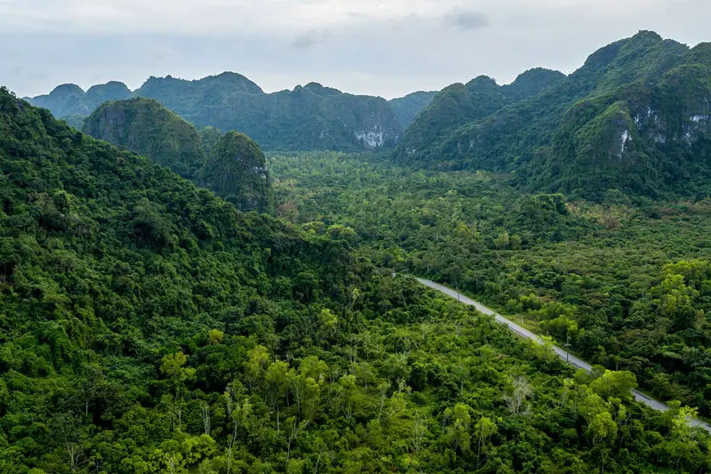 Khám phá thị trấn Cát Bà, viên ngọc của du lịch của Hải Phòng 7