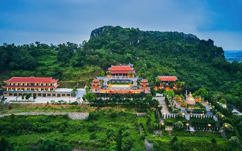 N&uacute;i Voi Hải Ph&ograve;ng c&oacute; g&igrave;? Điểm check-in lịch sử hấp dẫn 5