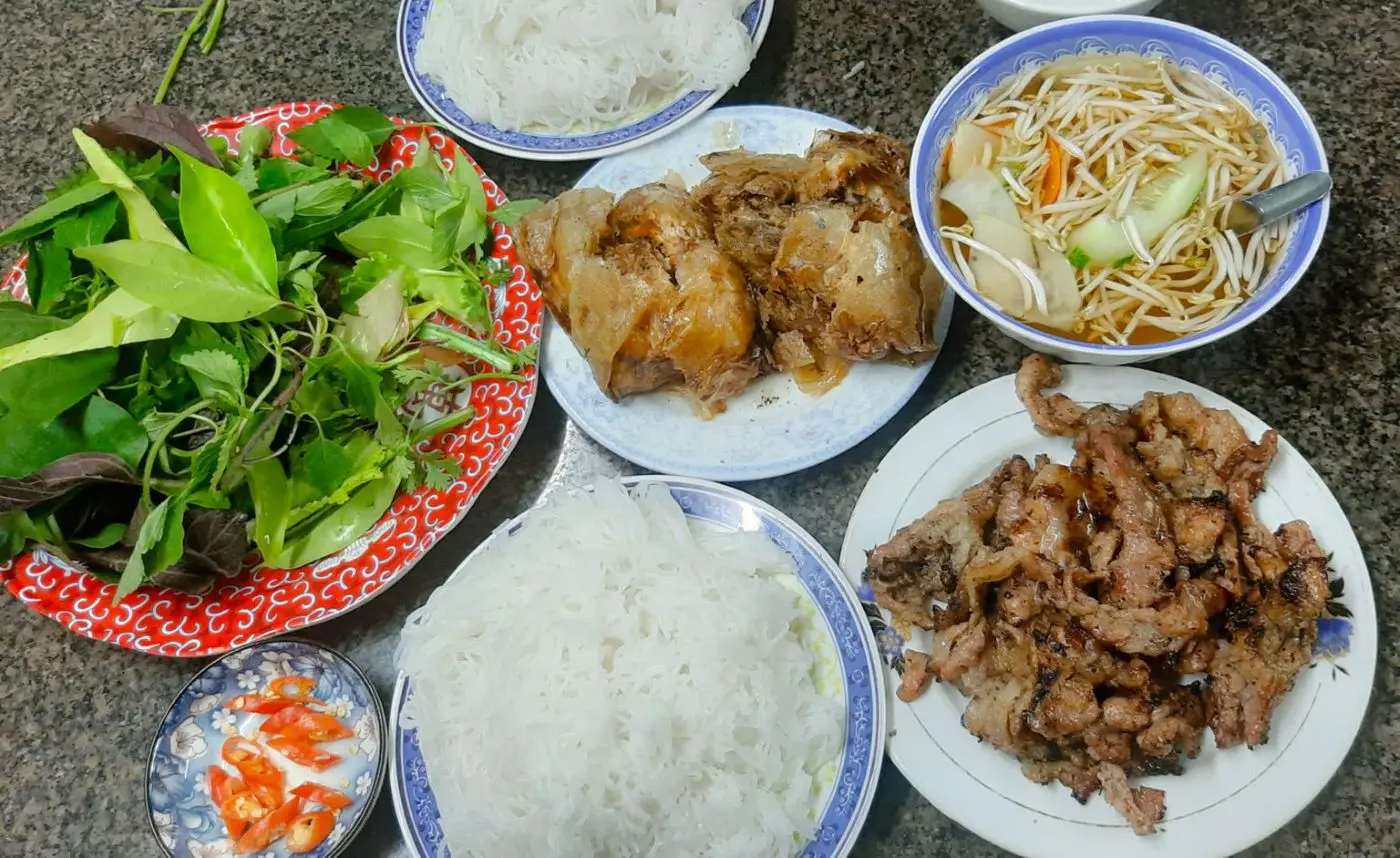Food tour Hải Ph&ograve;ng 2N1Đ chỉ với 1 triệu, bạn c&oacute; d&aacute;m thử kh&ocirc;ng? 3