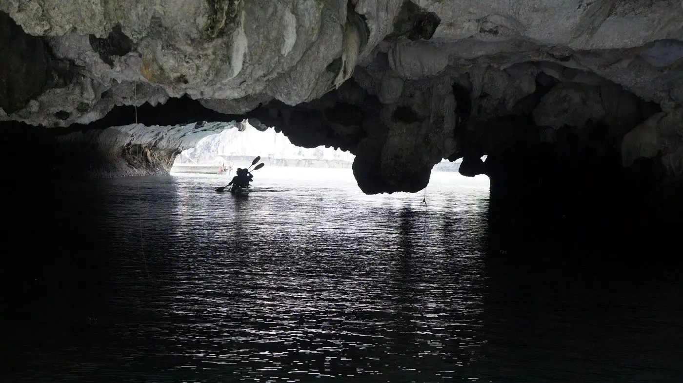 Trải nghiệm Tour du thuyền 5 sao kh&aacute;m ph&aacute; vịnh Lan Hạ c&oacute; g&igrave; hay? 3