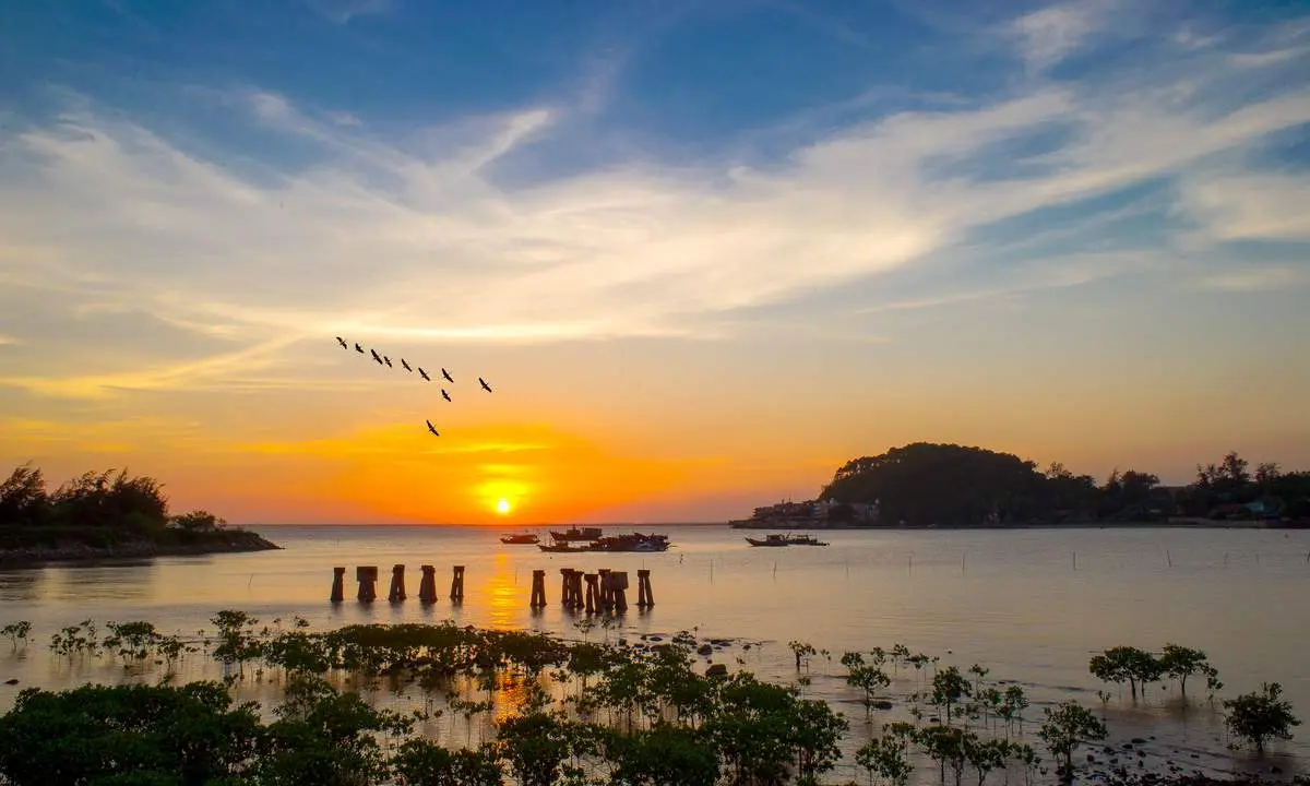 Quậy banh nóc với Lịch trình khám phá Đồ Sơn 2N1Đ tự túc